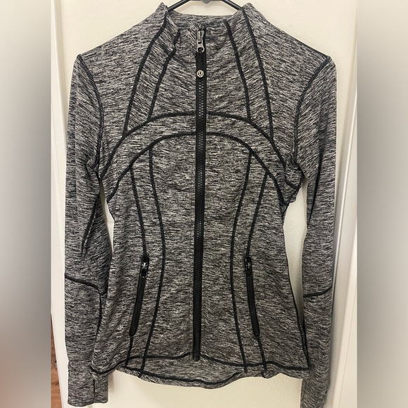 Lululemon Define Jacket - Picture 5 of 9